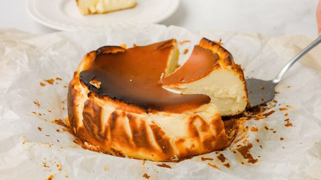 receta-facil-y-rapida-de-tarta-de-queso-en-air-fryer
