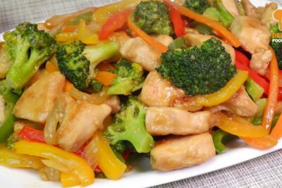 pollo frito al aire y brócoli